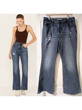 NEW Levi's | 70's High Flare Women's Jeans In Take It Out Dark Wash
